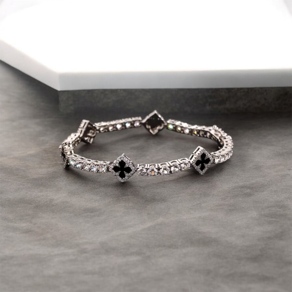 Infíníty Clóver Bracelet